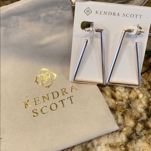 Kendra Scott Easton hoop